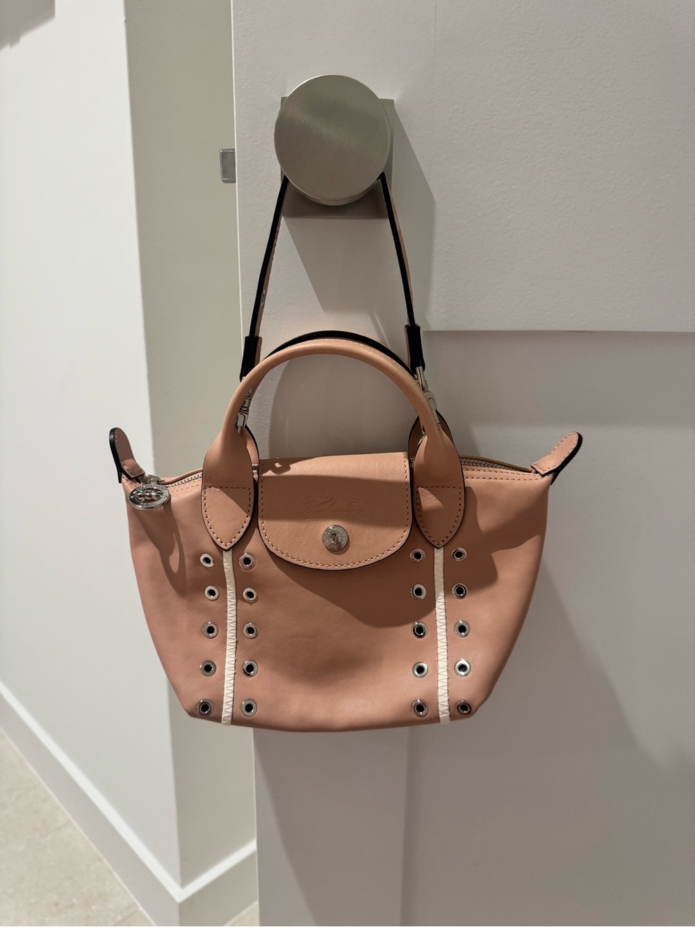 Longchamp Women's Pink Oeillet X-Small Shoulder Bag - Picture 5 of 13